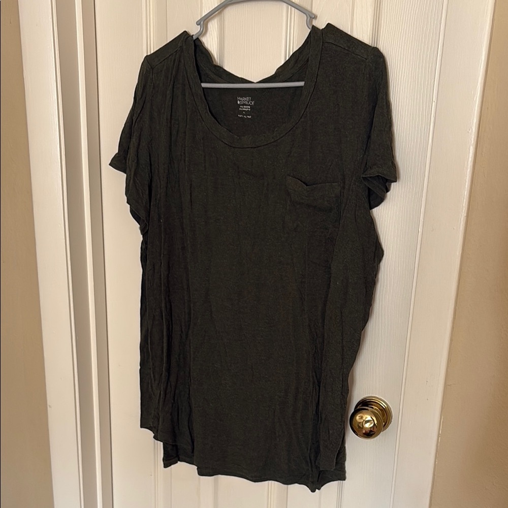 Market & Spruce Green Relaxed T-Shirt